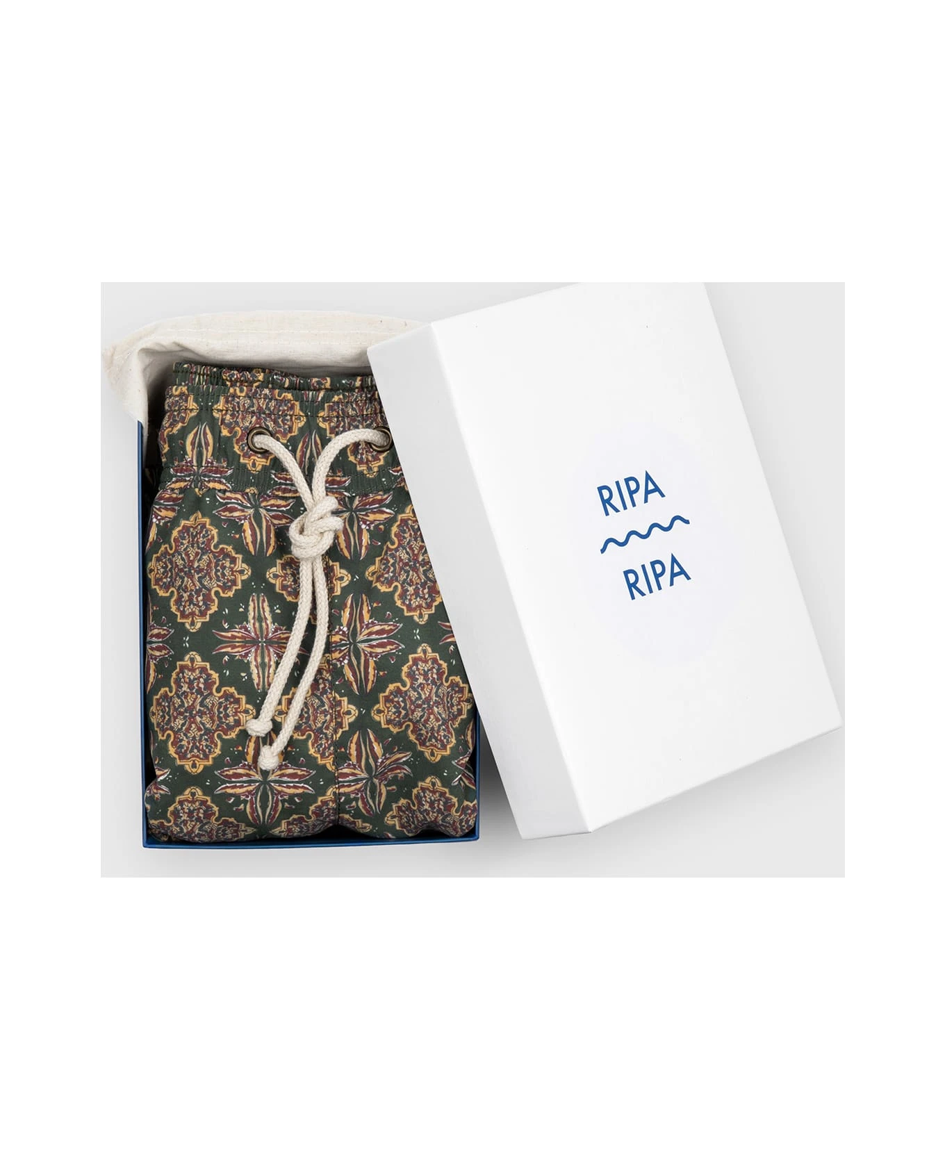 Classico Rivisitato Verde Swim Shorts 6 Classico Rivisitato Verde Swim Shorts - Image 4