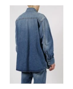 Valentino Garavani Embossed Vlogo Signature Denim Shirt 9 Valentino Garavani Embossed Vlogo Signature Denim Shirt -Off-White Sales Store 5178594bdd2085d1e7533684ba40c850