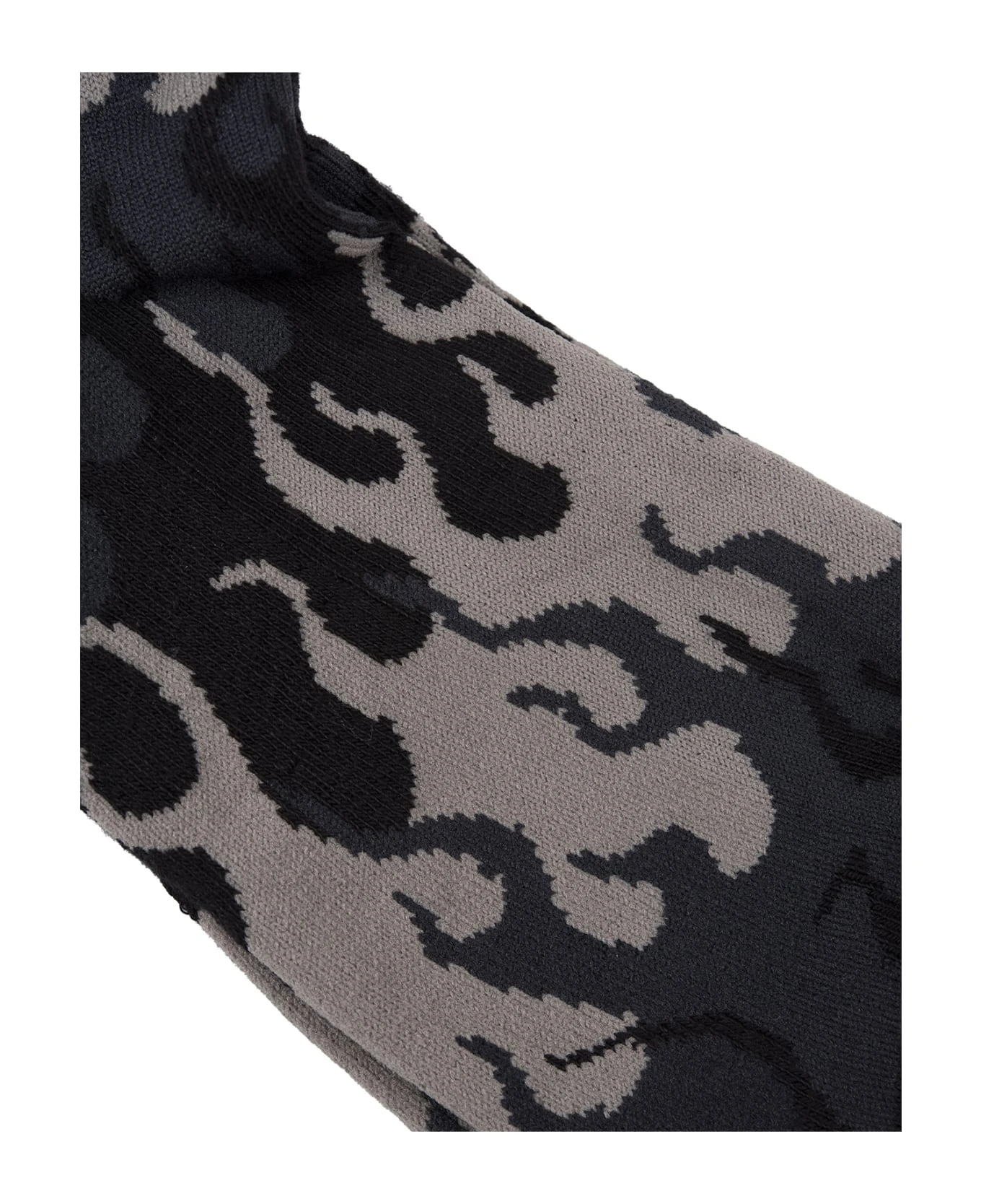 Vision Of Super Black Socks With Triple Grey Flame 5 Vision Of Super Black Socks With Triple Grey Flame - Image 3